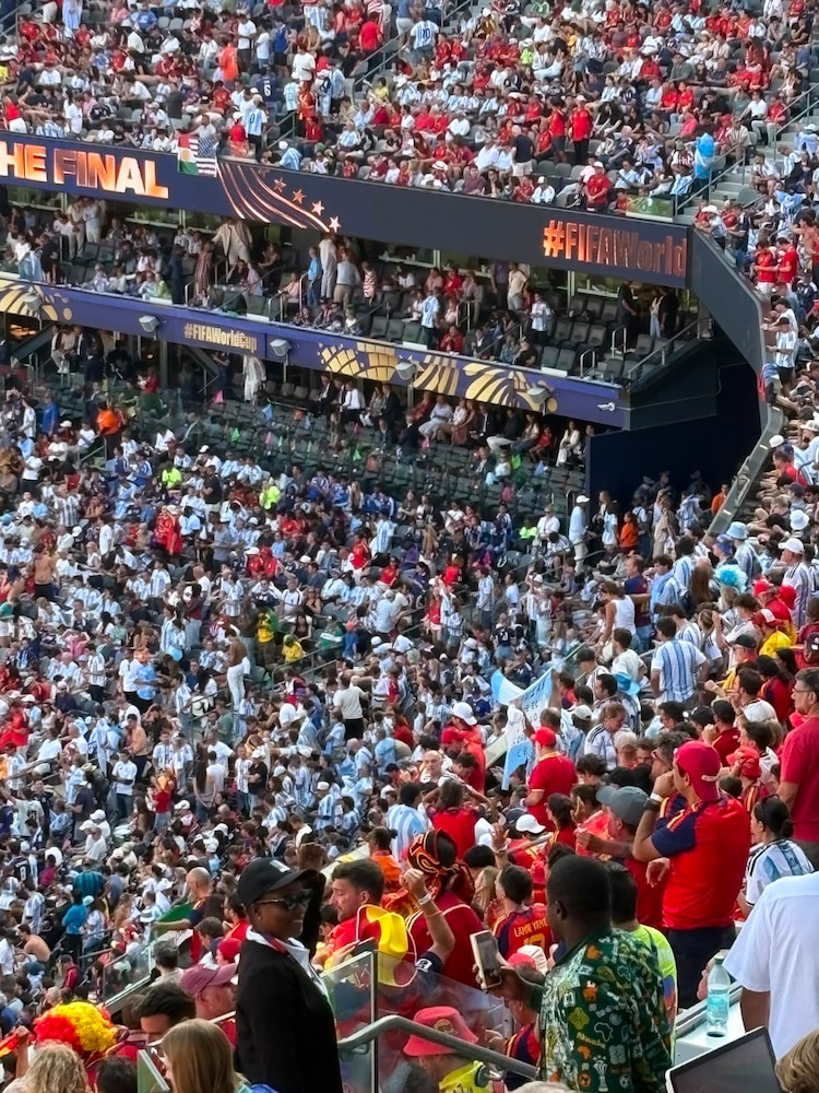 Termina el primer tiempo extra del partido de España y Argentina