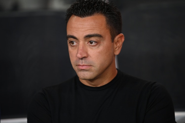 Xavi Hernández cuando dirigía al Barcelona