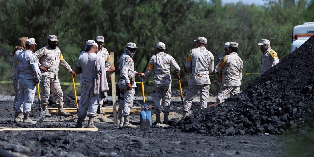 Acuerdan gobierno y familiares de mineros una indemnización