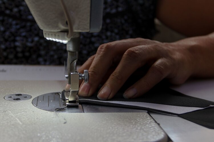 Data Cívica, en alianza con Periodistas de a Pie y Fundación Avina diseñaron un juego para crear conciencia sobre los derechos de las trabajadoras textiles en México.