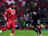 Una acción del Toluca vs Chivas, Jornada 7 del Torneo Clausura 2025 de la Liga MX