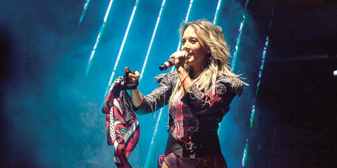 Fey, ayer en el Monumento a la Revolución que lució abarrotado.