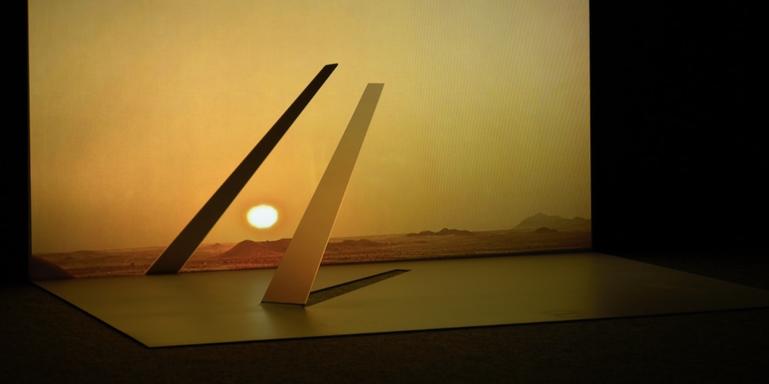 Solar Watch, de Alexandre Estrela. Instalación de video.