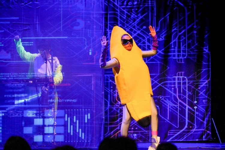 Aventuras increíbles de mujeres en la ciencia