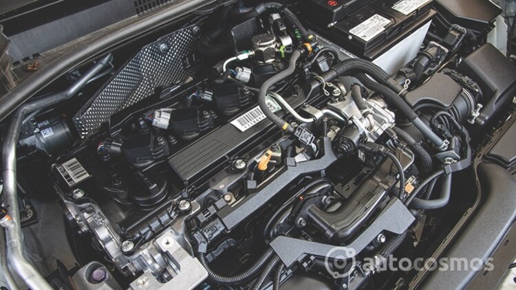 Motor L4 de 2.0 litros con start & stop.