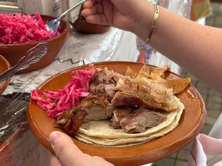 Las carnitas son otra delicia culinaria del país.