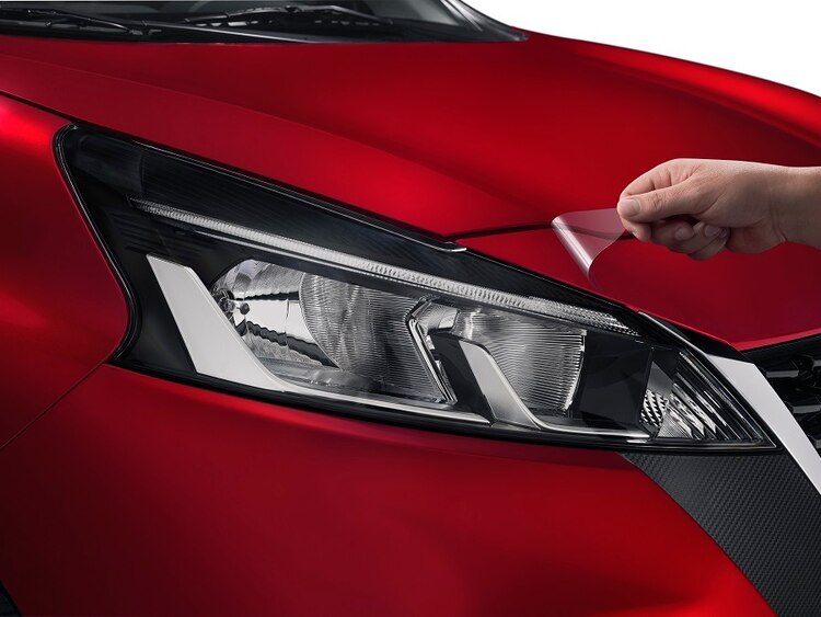 Los clientes pueden elegir entre once accesorios para darle un toque personal a su Nissan March 2021.