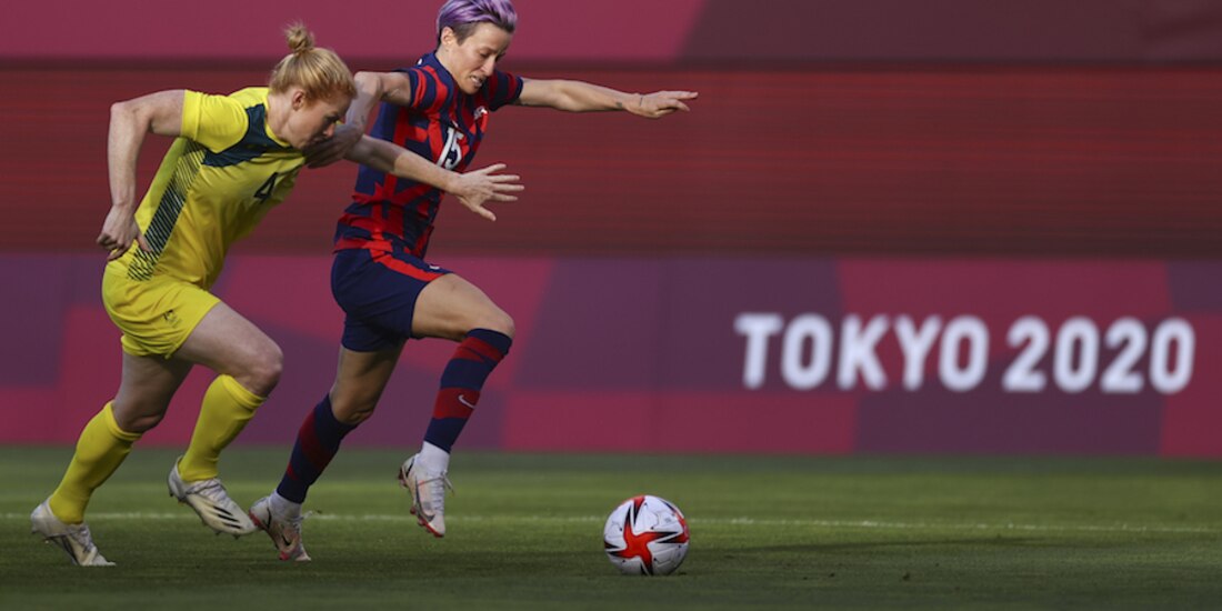 Rapinoe conduce el balón, ayer.