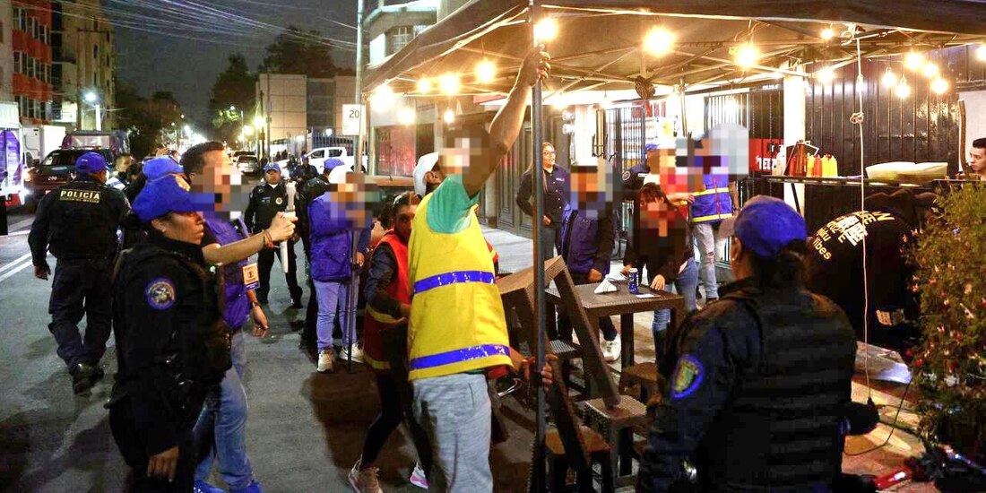 Ciudadanos y autoridades cooperan para mantener la seguridad en Coyoacán.