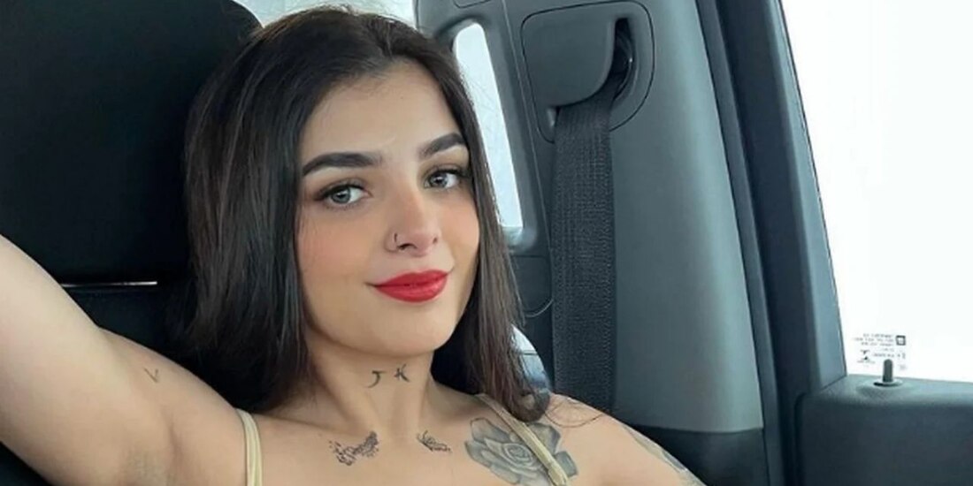 Karely Ruiz se deja ver agarrada de la mano de un hombre ¿estrena novio? (VIDEO)