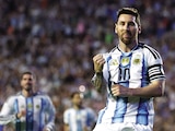 Lionel Messi festejando su gol de penalti ante Islandia, ayer.