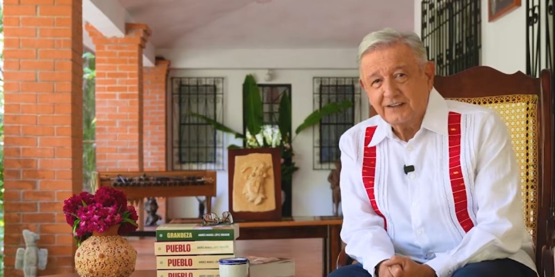 El anuncio oficial sobre el nuevo libro llamado "Pueblo" fue realizado por el expresidente Andrés Manuel López Obrador AMLO, expresidente de México.