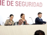 CLARA BRUGADA (centro) e integrantes de su gabinete, ayer, en conferencia.