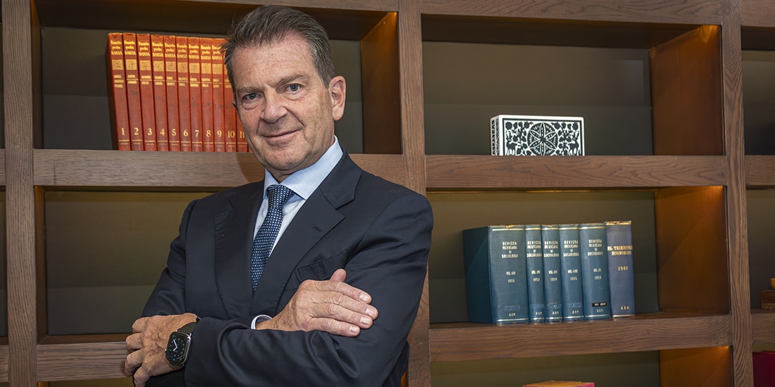 Emilio Romano Mussali, presidente de la Asociación de Bancos de México, en entrevista con La Razón, en el marco de la 89 Convención Bancaria.