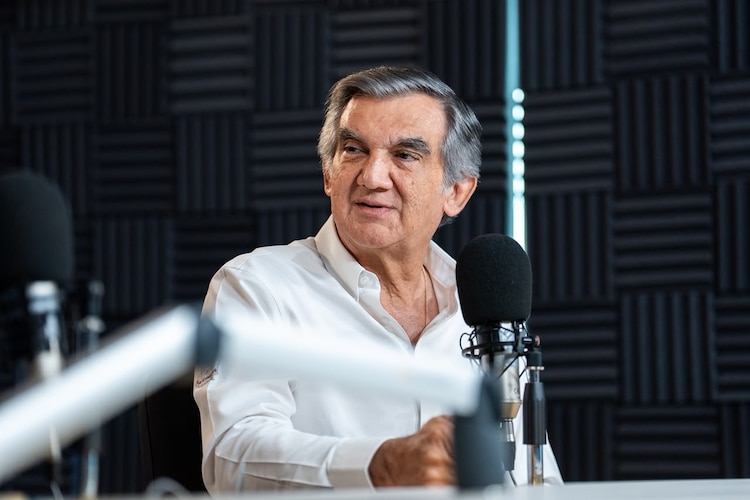 El gobernado de Tamaulipas, Américo Villarreal Anaya, durante el programa "Diálogos con Américo", el 6 de septiembre de 2026.