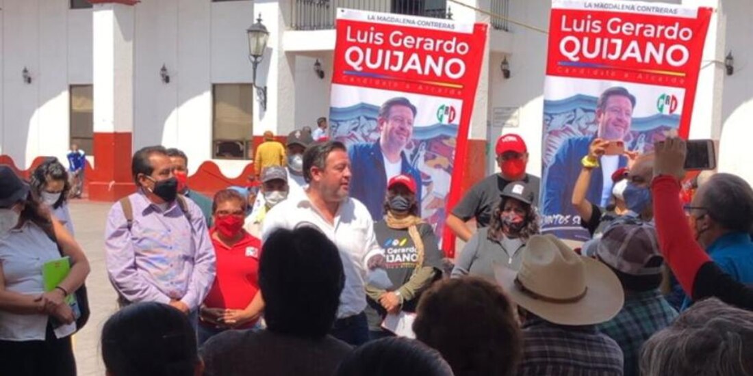Luis Gerardo “El Güero” Quijano, candidato de la alianza "Va por México", en un evento.