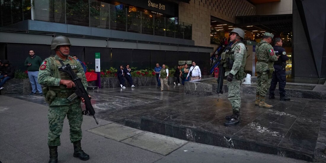 Esta tarde se registró un ataque armado al interior de un restaurante de la plaza comercial Miyana, en Polanco.