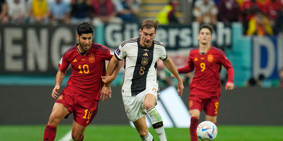 El choque entre España y Alemania tuvo como sede el Estadio Al Bayt.