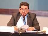 Óscar Langlet deja fiscalía