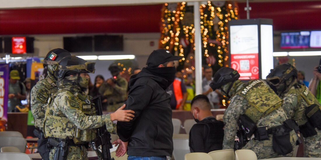 En el Aeropuerto Internacional de Toluca se llevó a cabo un simulacro a escala real de un ataque armado