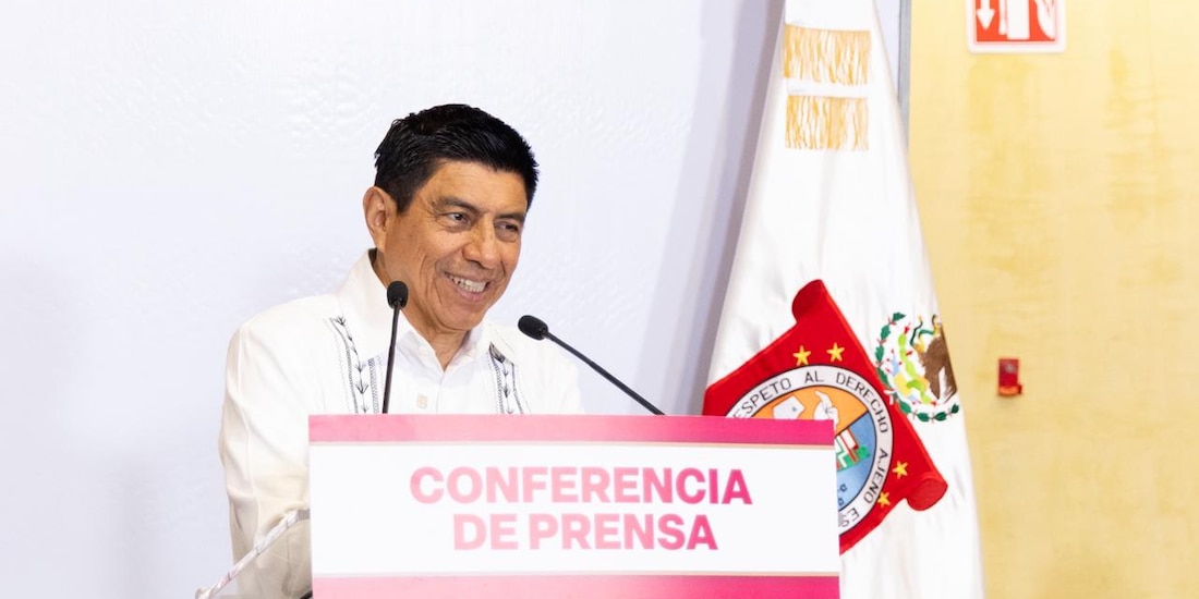 Salomón Jara Cruz presenta mejoras en módulos de Semovi