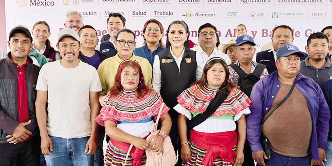 LA SECRETARIA Rosa Icela Rodríguez
y la gobernadora Evelyn Salgado, ayer.
