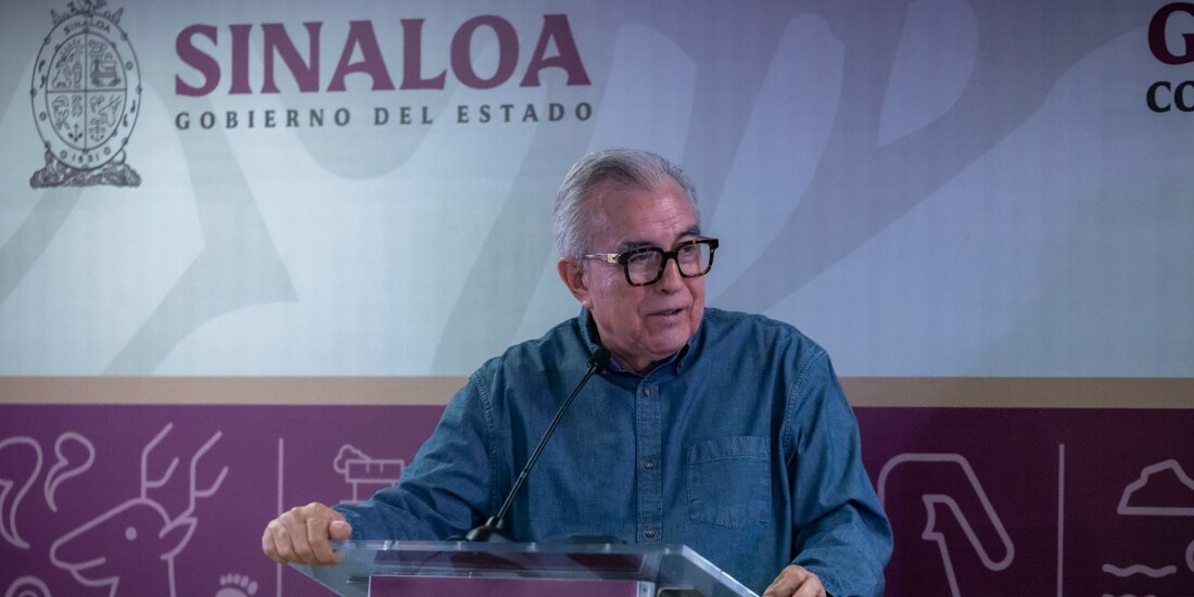 El gobernador de Sinaloa, Rubén Rocha Moya, ayer, en conferencia.