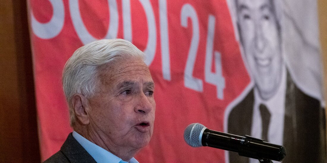 Demetrio Sodi señala que el Frente Amplio por México margina a candidatos independientes.