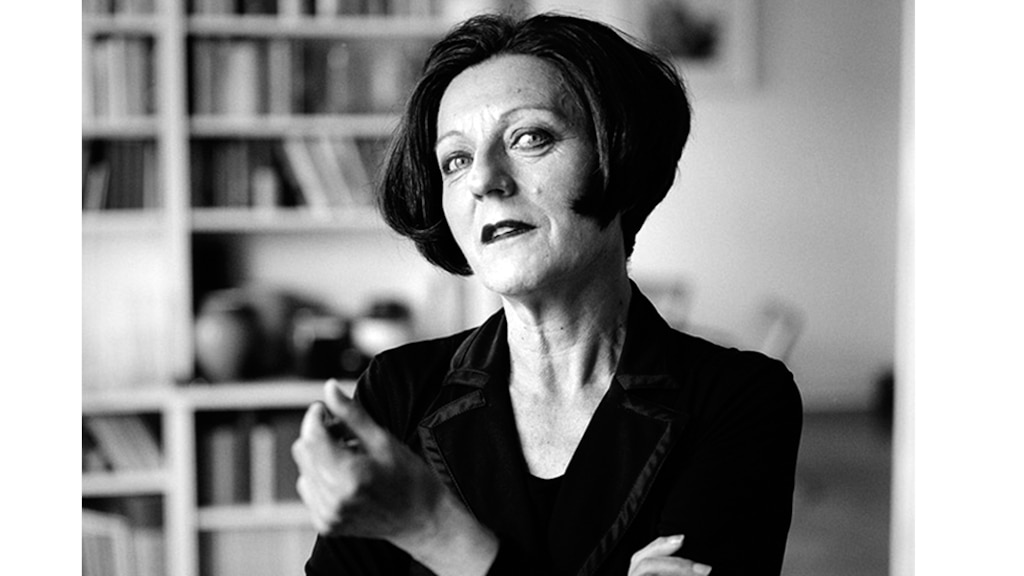 Marcada por la persecución del régimen de Ceaușescu y el exilio, Müller convirtió la memoria en una trinchera poética.