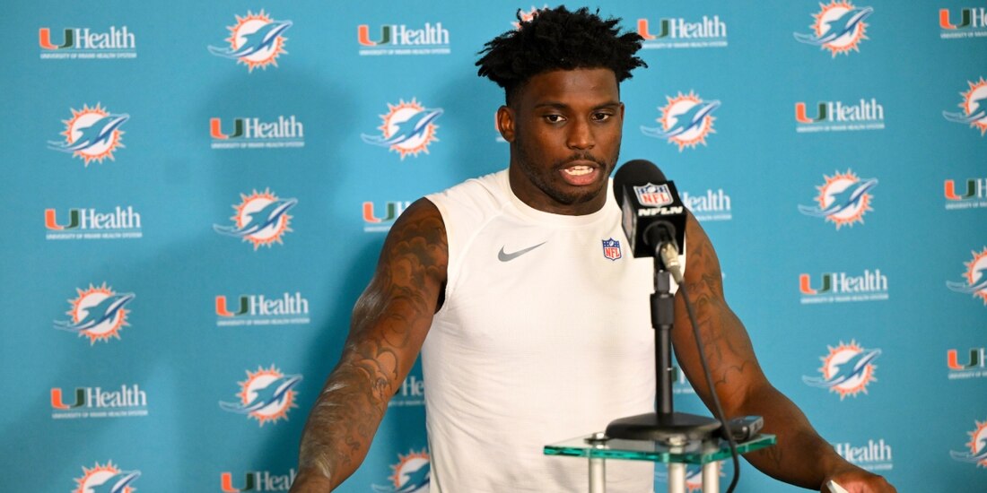 Tyreek Hill quiere salir de los Dolphins