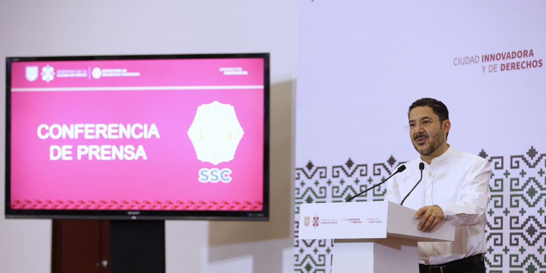 El jefe de Gobierno, Martí Batres, ayer, durante una conferencia en materia de logros en seguridad.