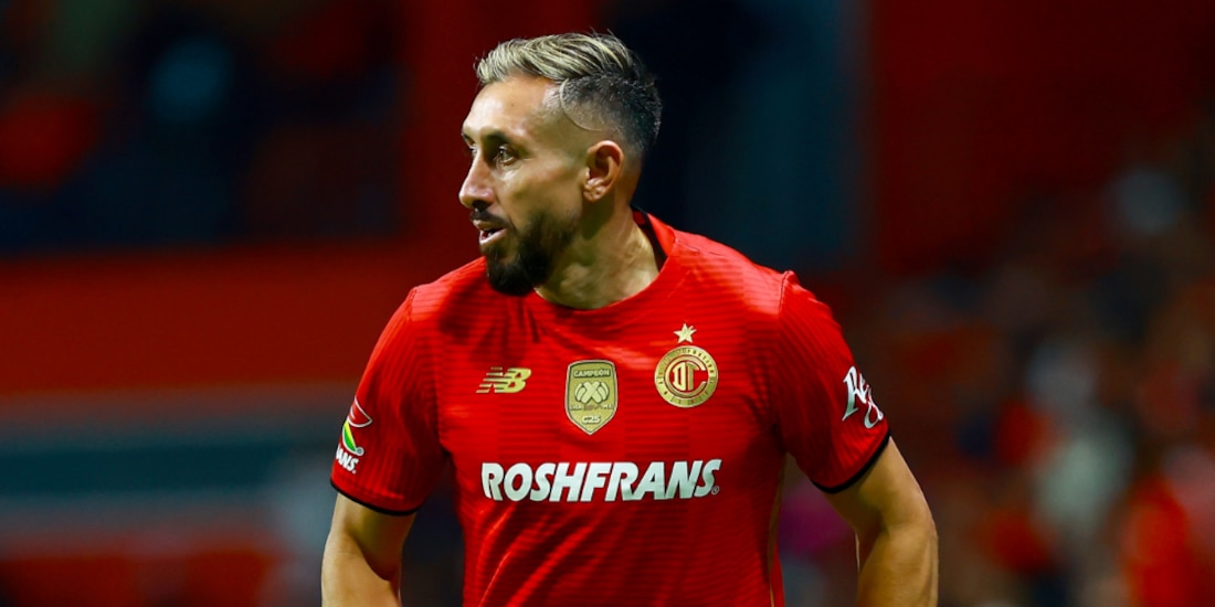 Héctor Herrera deja la Liga MX después de un año.