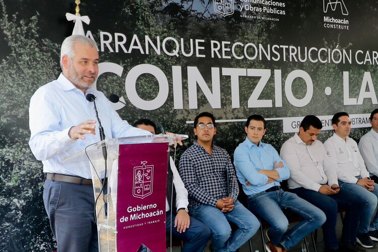 La vialidad estatal que costará 65 mdp, es parte de las obras multianuales del Gobierno de Michoacán.<br>