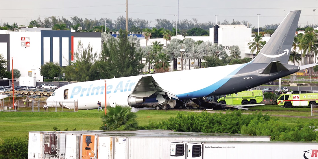 AVIÓN de carga de Amazon Prime Air que salió de la pista en el Aeropuerto de Miami, ayer