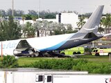 AVIÓN de carga de Amazon Prime Air que salió de la pista en el Aeropuerto de Miami, ayer