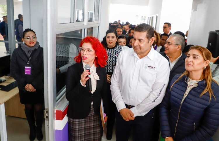 Con la instalación de la quinta Casa Carmen Serdán, el gobierno estatal refuerza la estrategia para erradicar la violencia de género.