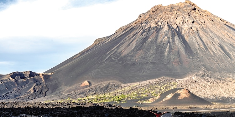 EL VOLCÁN Pico do Fogo, el punto más alto del país