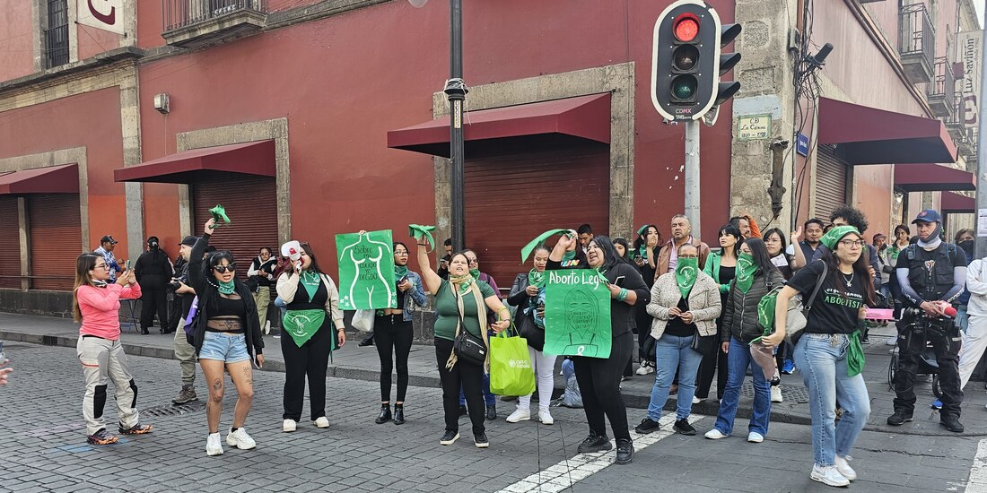 Momentos de tensión en calles del Centro Histórico.