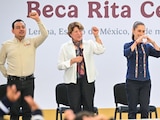 Claudia Sheinbaum y Delfina Gómez entregan Beca “Rita Cetina” en Lerma, Edomex.