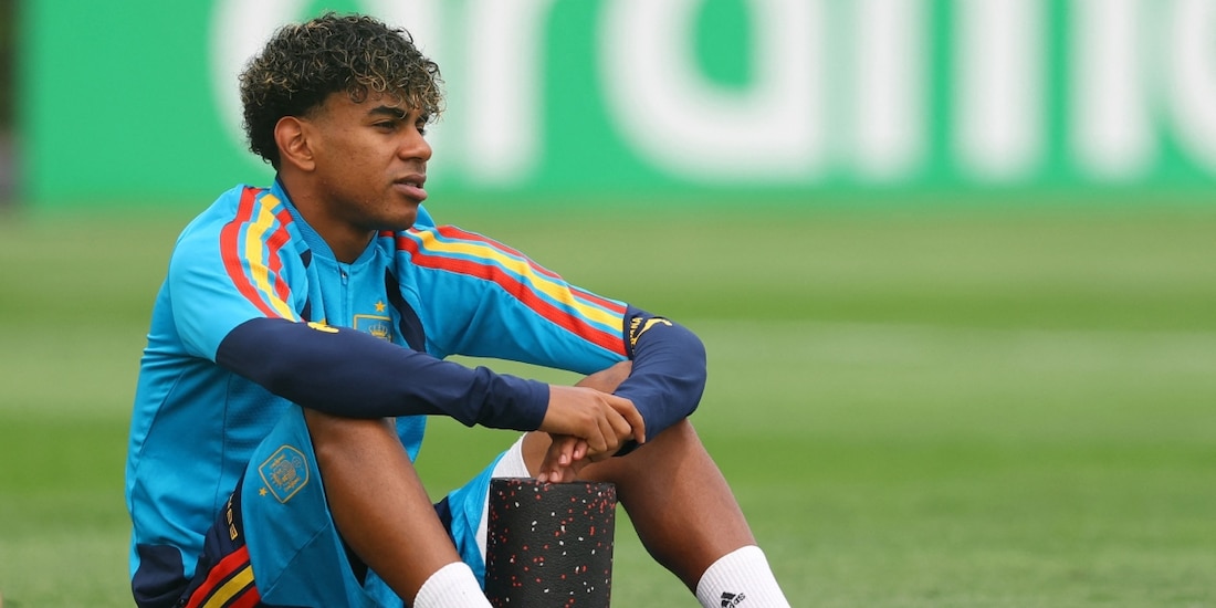 Lamine Yamal en el entrenamiento de la Selección de España