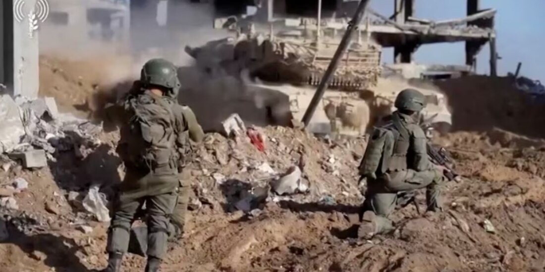 Aspectos de un reciente ataque aéreo israelí en el sur de Gaza