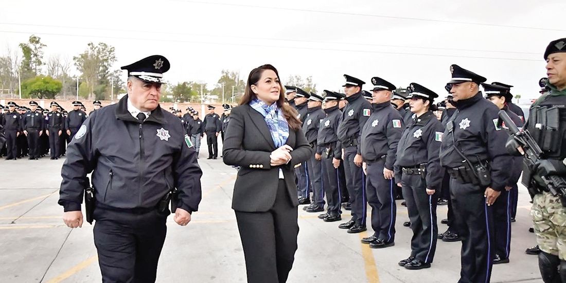 La gobernadora Tere Jiménez, ayer, en la Secretaría de Seguridad Pública de Aguascalientes.