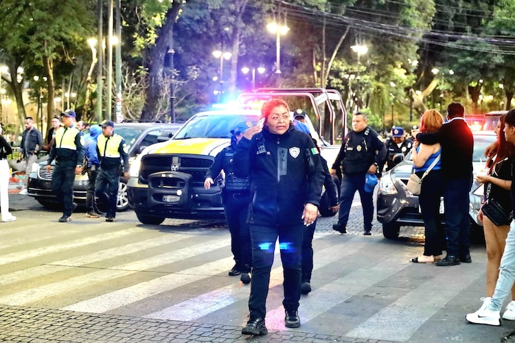 El dispositivo de seguridad busca inhibir la presencia de "franeleros" y recuperar el libre tránsito en el primer cuadro.