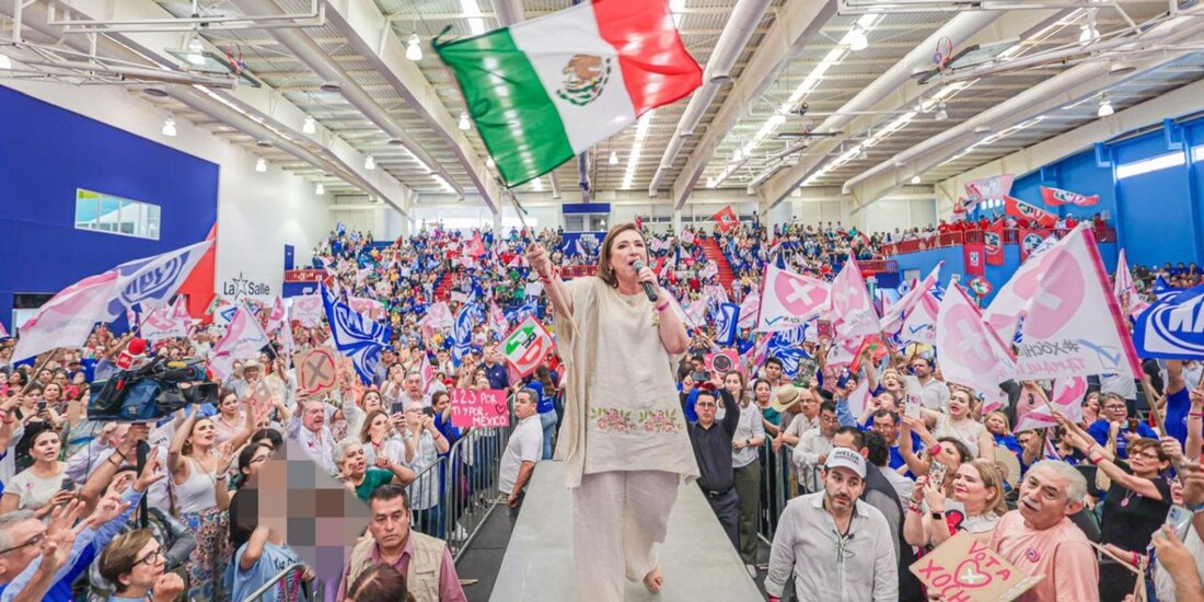 La candidata presidencial presentó sus propuestas para los niños huérfanos con padres asesinados o desaparecidos.