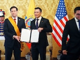 Reunión entre Marco Rubio, titular del Departamento de Estado de EU (izq.), y Daniel Noboa, presidente de Ecuador (der.).