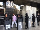Protestarán padres de los 43 en FGR