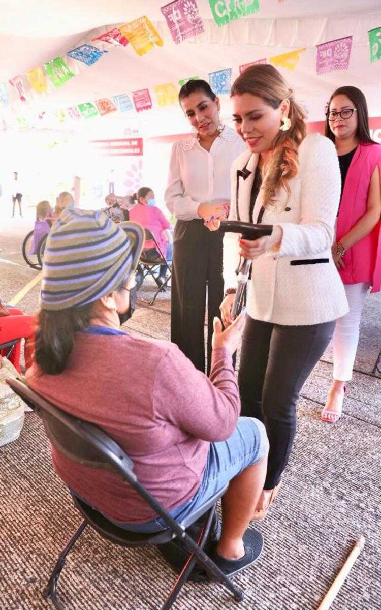 "Vamos a continuar en esta ruta del bienestar, en una ruta de mucho trabajo", dijo la gobernadora.