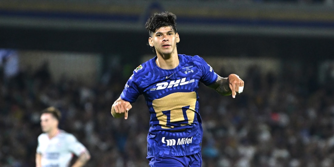 Robert Morales anotó el gol que ilusionó a la afición de Pumas.
