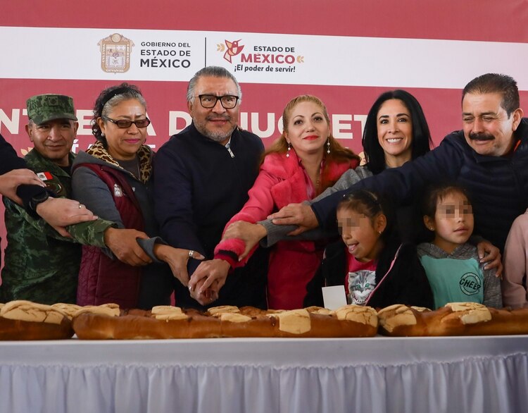 Acuden las y los Secretarios que integran la Estrategia Transversal para la Construcción de la Paz y Seguridad Social para Texcaltitlán y municipios del sur de la entidad