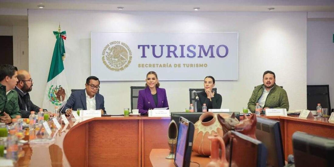 Evelyn Salgado impulsa proyectos para potenciar el desarrollo turístico de Guerrero.